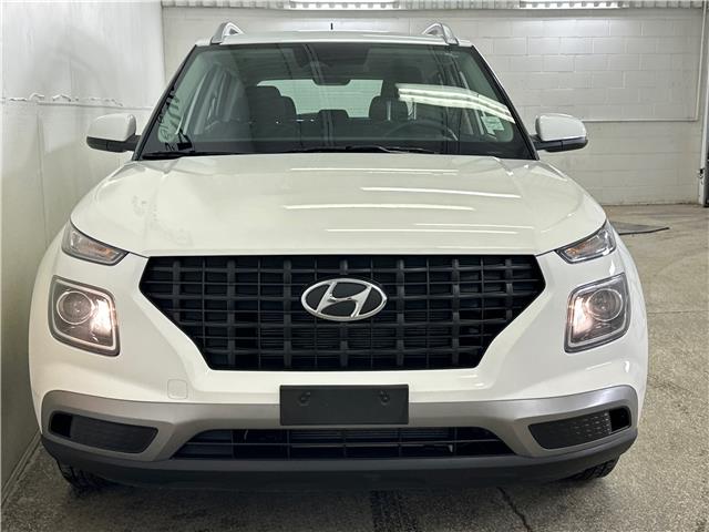 2024 Hyundai Venue Preferred (Stk: 43516J) in Belleville - Image 2 of 22