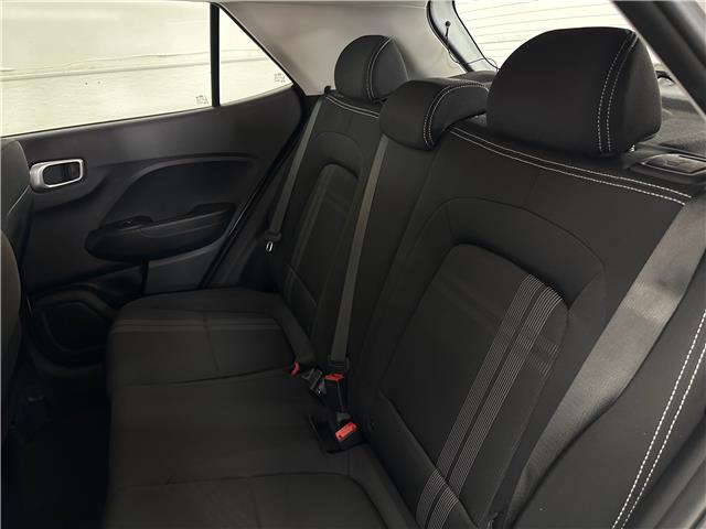 2024 Hyundai Venue Preferred (Stk: 43516J) in Belleville - Image 7 of 22