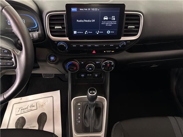 2024 Hyundai Venue Preferred (Stk: 43516J) in Belleville - Image 13 of 22