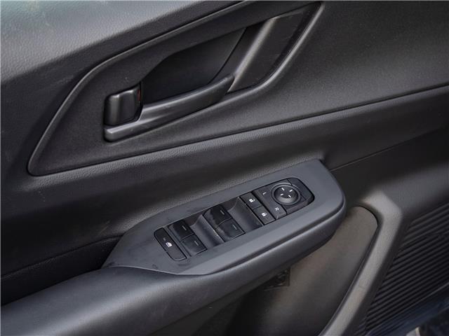 2026 Toyota Prius Plug-In Hybrid SE (Stk: PH0910) in Windsor - Image 8 of 26