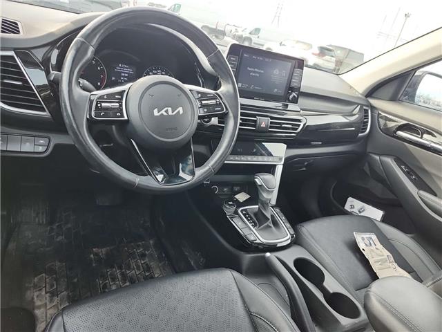 2023 Kia Seltos EX (Stk: 43584J) in Belleville - Image 2 of 3
