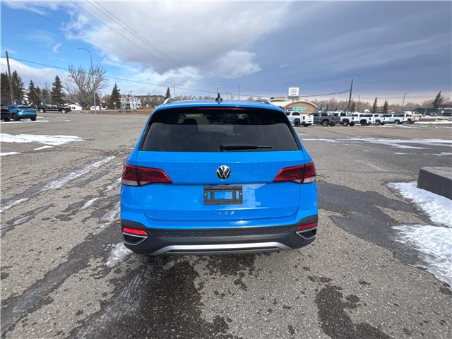 2024 Volkswagen Taos Comfortline (Stk: PW0022) in Pincher Creek - Image 4 of 13