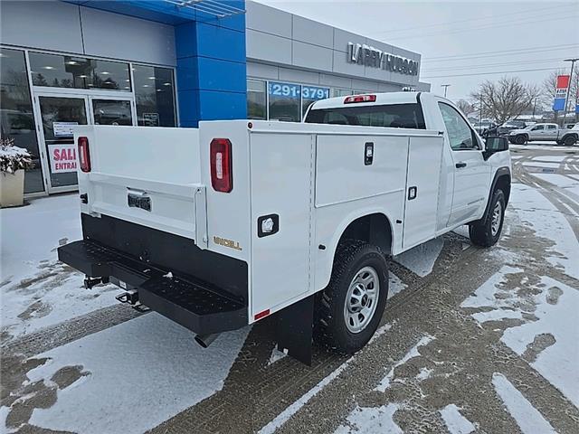 2024 GMC Sierra 3500HD Chassis Pro (Stk: 24-2075) in Listowel - Image 3 of 9