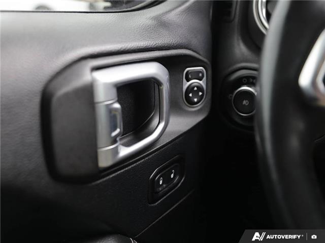 2018 Jeep Wrangler Unlimited Sahara (Stk: 99684BXX) in St. Thomas - Image 18 of 27