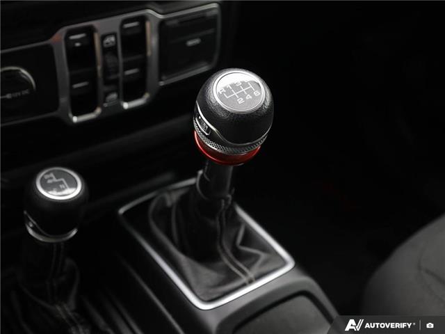 2018 Jeep Wrangler Unlimited Sahara (Stk: 99684BXX) in St. Thomas - Image 24 of 27