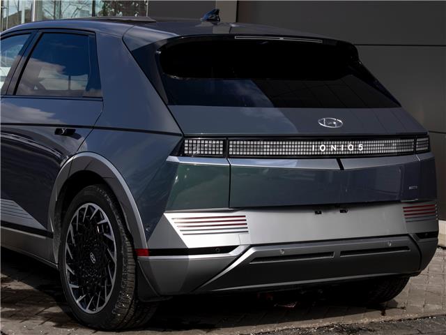 2023 Hyundai IONIQ 5 Preferred Long Range w/Ultimate Package (Stk: TL5704A) in Windsor - Image 5 of 28