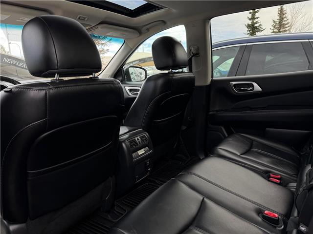 2015 Nissan Pathfinder SL (Stk: 260263B) in Calgary - Image 16 of 20