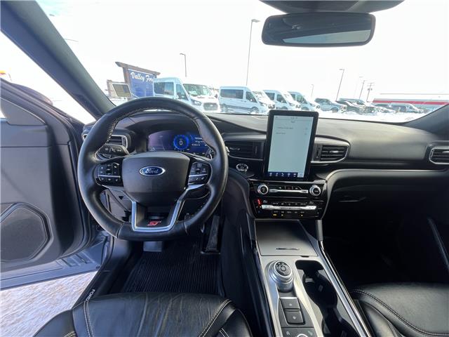 2021 Ford Explorer ST (Stk: U19295) in Hague - Image 10 of 13 2021 Ford Explorer ST (Stk: U19295) in Hague - Image 10 of 13