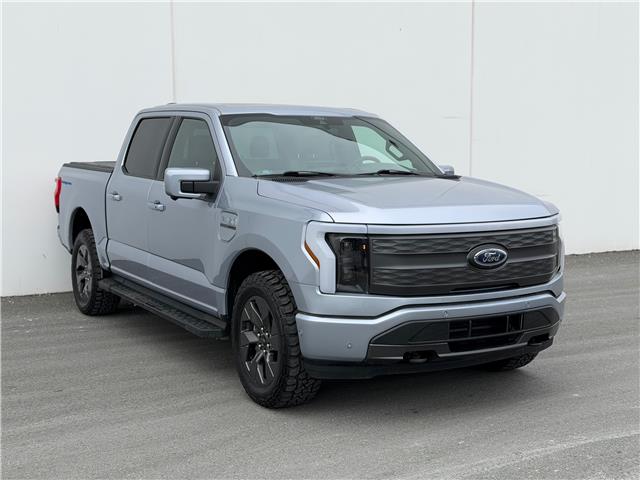 2022 Ford F-150 Lightning Lariat