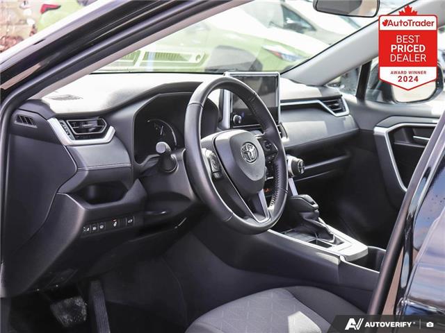 2025 Toyota RAV4 XLE (Stk: U3347) in Hamilton - Image 16 of 30