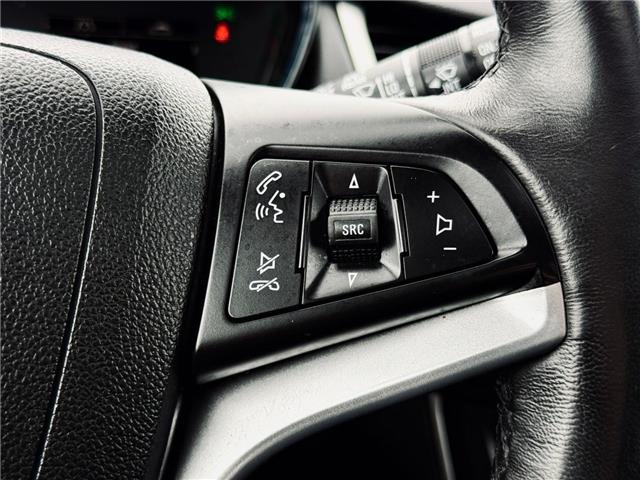 2017 Chevrolet Trax LT (Stk: 2-12965A) in Oshawa - Image 27 of 40