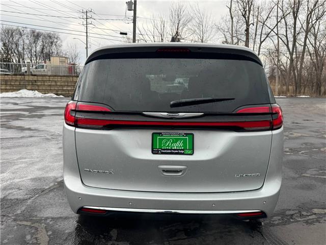 2024 Chrysler Pacifica Limited (Stk: PR93923) in Windsor - Image 5 of 28