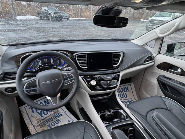 2024 Chrysler Pacifica Limited (Stk: PR93923) in Windsor - Image 15 of 28