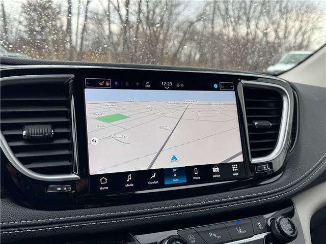 2024 Chrysler Pacifica Limited (Stk: PR93923) in Windsor - Image 26 of 28