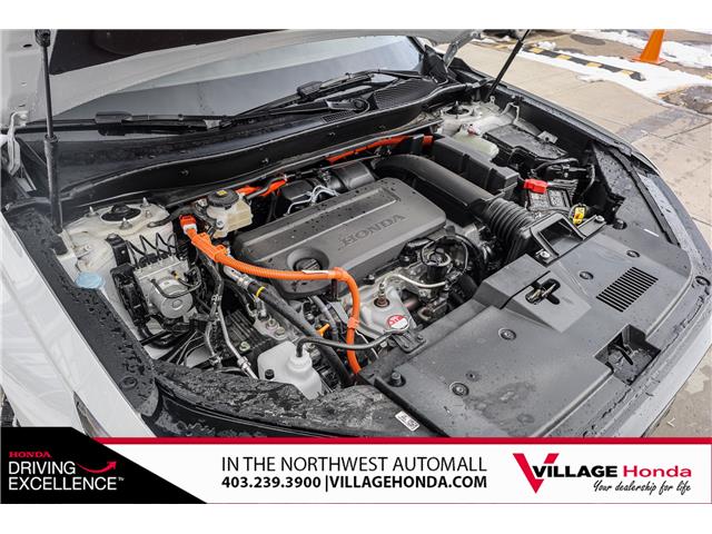 2026 Honda CR-V Hybrid Sport (Stk: SR0428) in Calgary - Image 4 of 33 2026 Honda CR-V Hybrid Sport (Stk: SR0428) in Calgary - Image 4 of 33