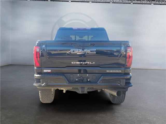2026 GMC Sierra 3500HD Denali Ultimate (Stk: 351964) in Medicine Hat - Image 4 of 15 2026 GMC Sierra 3500HD Denali Ultimate (Stk: 351964) in Medicine Hat - Image 4 of 15