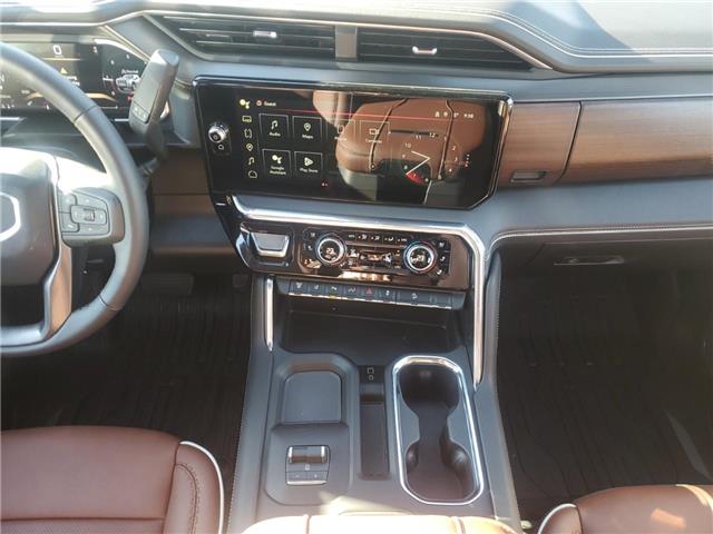 2026 GMC Sierra 3500HD Denali Ultimate (Stk: 351964) in Medicine Hat - Image 11 of 15 2026 GMC Sierra 3500HD Denali Ultimate (Stk: 351964) in Medicine Hat - Image 11 of 15