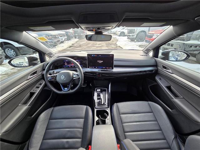 2025 Volkswagen Golf R Base (Stk: 7054B) in Calgary - Image 8 of 13