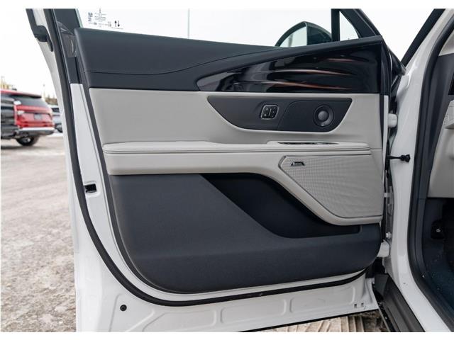 2026 Lincoln Nautilus Reserve (Stk: T-939) in Calgary - Image 10 of 24