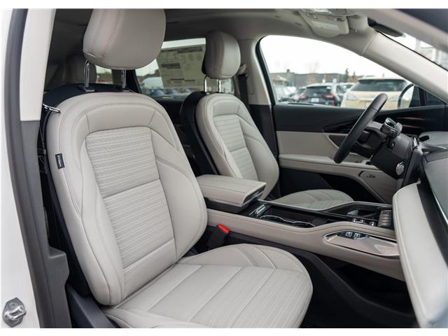 2026 Lincoln Nautilus Reserve (Stk: T-939) in Calgary - Image 22 of 24