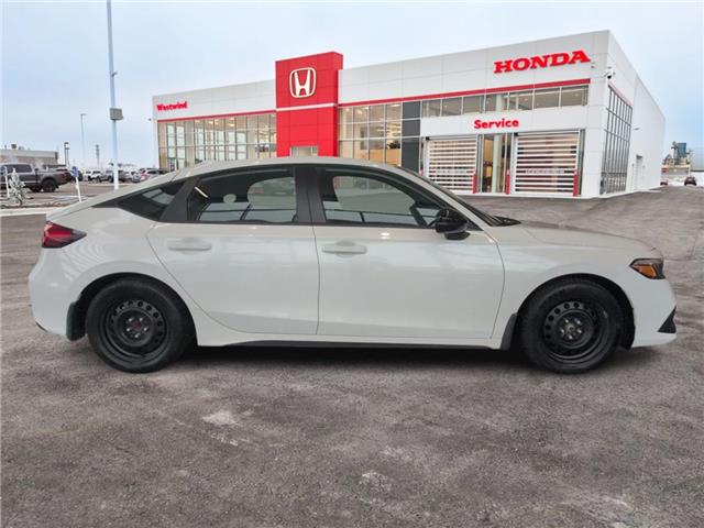 2023 Honda Civic Sport Touring (Stk: C1695) in Lethbridge - Image 2 of 23 2023 Honda Civic Sport Touring (Stk: C1695) in Lethbridge - Image 2 of 23