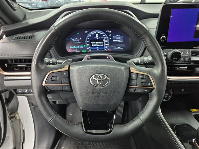 2025 Toyota Grand Highlander Hybrid Platinum MAX (Stk: 10120063A) in Markham - Image 14 of 36