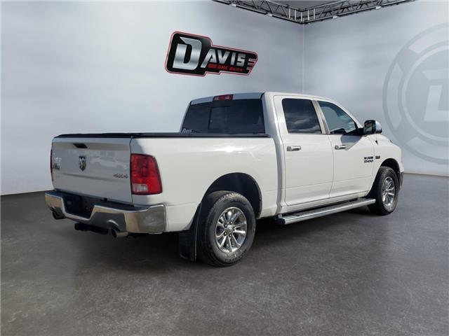 2016 RAM 1500 SLT (Stk: 351861) in Medicine Hat - Image 5 of 15 2016 RAM 1500 SLT (Stk: 351861) in Medicine Hat - Image 5 of 15