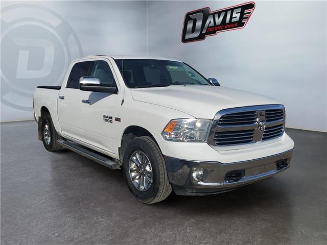 2016 RAM 1500 SLT (Stk: 351861) in Medicine Hat - Image 7 of 15 2016 RAM 1500 SLT (Stk: 351861) in Medicine Hat - Image 7 of 15