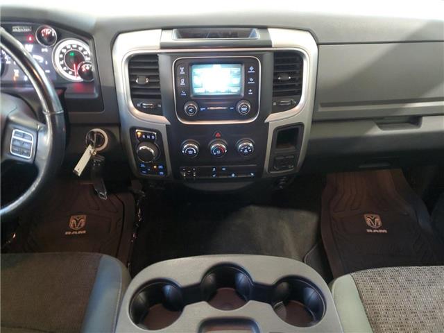 2016 RAM 1500 SLT (Stk: 351861) in Medicine Hat - Image 11 of 15 2016 RAM 1500 SLT (Stk: 351861) in Medicine Hat - Image 11 of 15