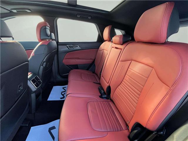 2026 Kia Sportage EX Premium w/Red Interior (Stk: SP26054) in Cold Lake - Image 16 of 23 2026 Kia Sportage EX Premium w/Red Interior (Stk: SP26054) in Cold Lake - Image 16 of 23