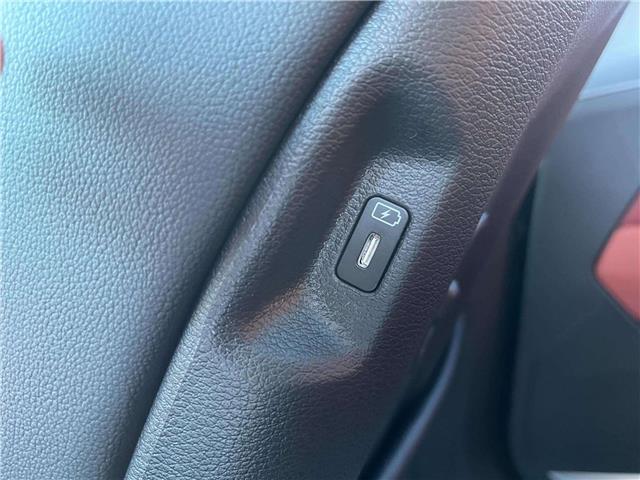 2026 Kia Sportage EX Premium w/Red Interior (Stk: SP26054) in Cold Lake - Image 17 of 23 2026 Kia Sportage EX Premium w/Red Interior (Stk: SP26054) in Cold Lake - Image 17 of 23