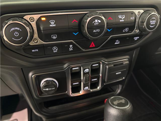 2022 Jeep Wrangler Unlimited Sahara (Stk: 43555J) in Belleville - Image 19 of 27