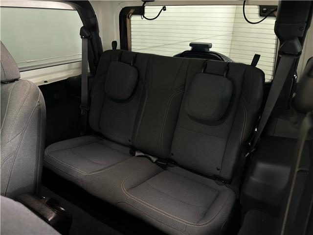 2024 Jeep Wrangler Sport (Stk: 43519J) in Belleville - Image 7 of 20