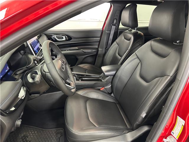 2025 Jeep Compass Altitude (Stk: 43545J) in Belleville - Image 12 of 24
