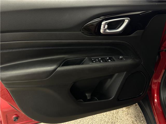 2025 Jeep Compass Altitude (Stk: 43545J) in Belleville - Image 14 of 24