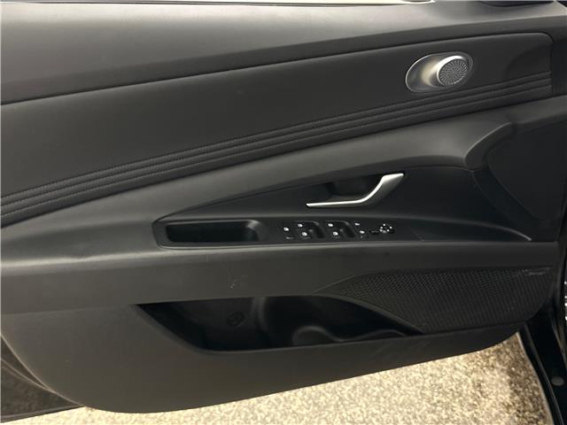 2024 Hyundai Elantra Luxury (Stk: 43514JA) in Belleville - Image 9 of 25