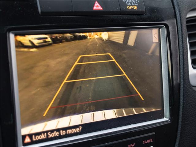 2014 Volkswagen Touareg 3.6L Comfortline (Stk: B10198A) in Windsor - Image 17 of 25