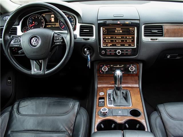 2014 Volkswagen Touareg 3.6L Comfortline (Stk: B10198A) in Windsor - Image 16 of 25