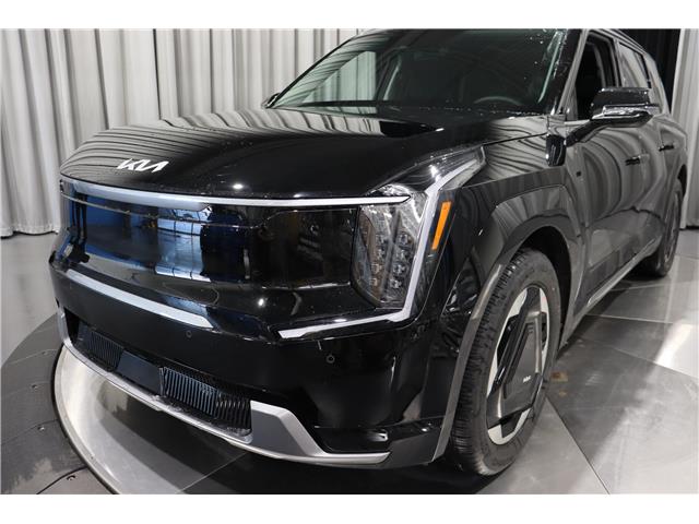 2026 Kia EV9 Land w/Plus Package (Stk: 26992) in Edmonton - Image 7 of 27 2026 Kia EV9 Land w/Plus Package (Stk: 26992) in Edmonton - Image 7 of 27