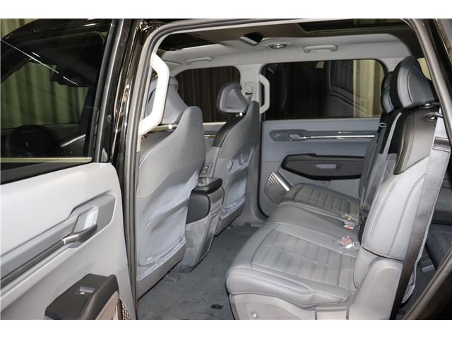 2026 Kia EV9 Land w/Plus Package (Stk: 26992) in Edmonton - Image 21 of 27 2026 Kia EV9 Land w/Plus Package (Stk: 26992) in Edmonton - Image 21 of 27