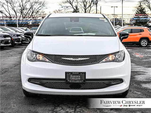 2026 Chrysler Grand Caravan SXT (Stk: TR2649) in Burlington - Image 2 of 32