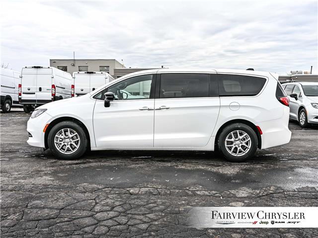 2026 Chrysler Grand Caravan SXT (Stk: TR2649) in Burlington - Image 3 of 32