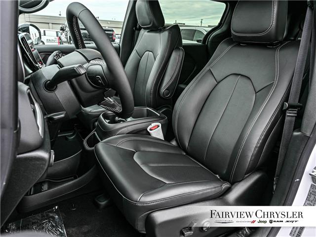 2026 Chrysler Grand Caravan SXT (Stk: TR2649) in Burlington - Image 16 of 32