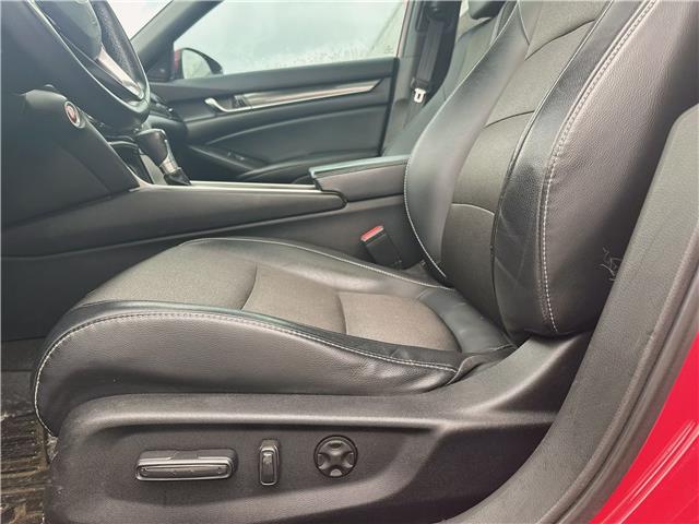 2018 Honda Accord Sport (Stk: S0392A) in London - Image 14 of 30