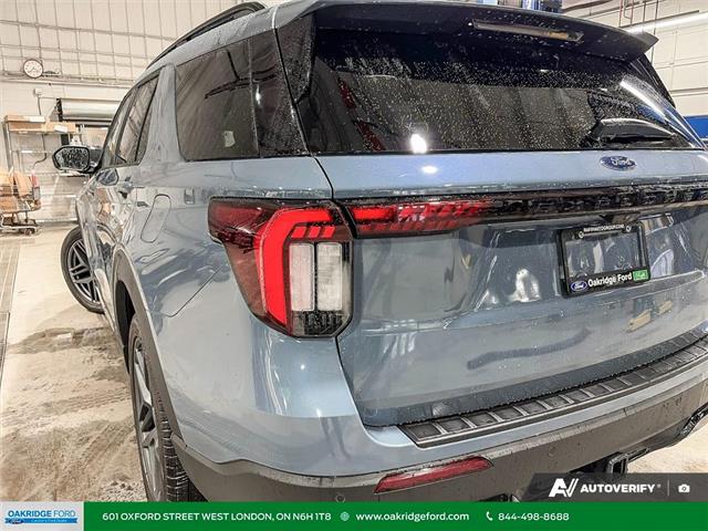 2025 Ford Explorer ST-Line (Stk: C54515) in London - Image 11 of 25