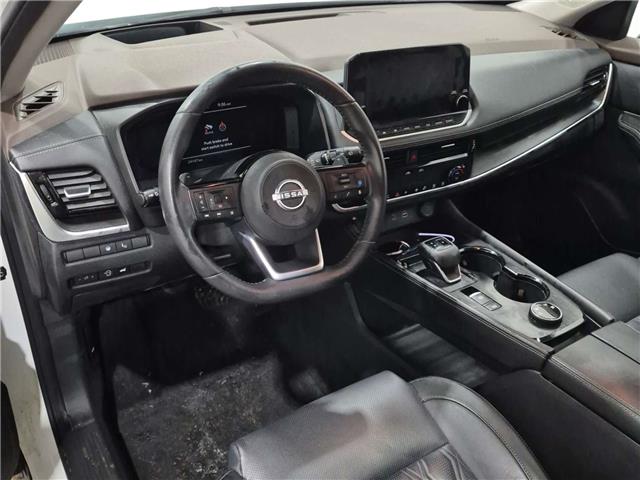 2023 Nissan Rogue Platinum (Stk: 43621J) in Belleville - Image 2 of 3