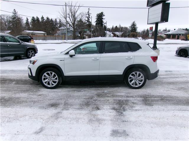 2022 Volkswagen Taos Comfortline in Kitchener - Image 3 of 23