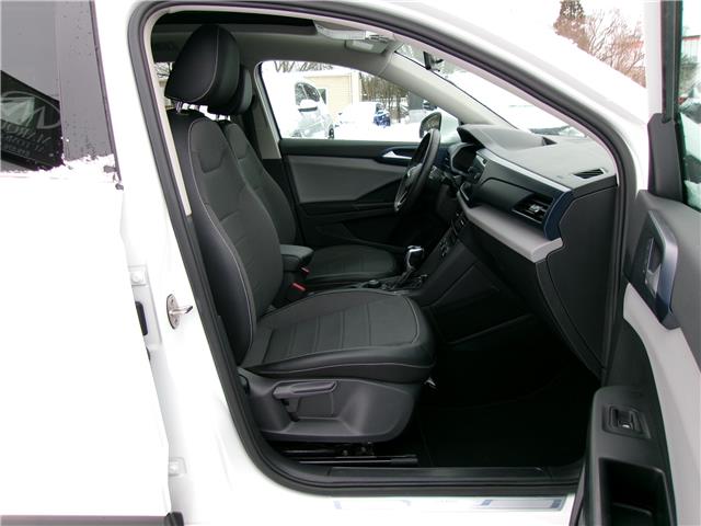 2022 Volkswagen Taos Comfortline in Kitchener - Image 18 of 23