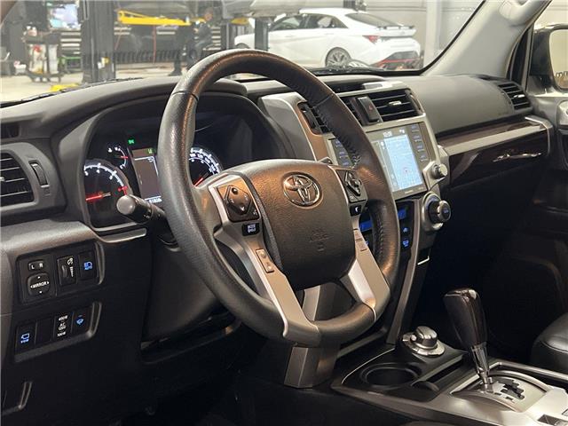 2022 Toyota 4Runner  (Stk: 14U7266) in Markham - Image 12 of 32