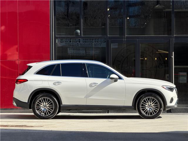 2025 Mercedes-Benz GLC 300 Base (Stk: 452U) in Toronto - Image 2 of 29 2025 Mercedes-Benz GLC 300 Base (Stk: 452U) in Toronto - Image 2 of 29